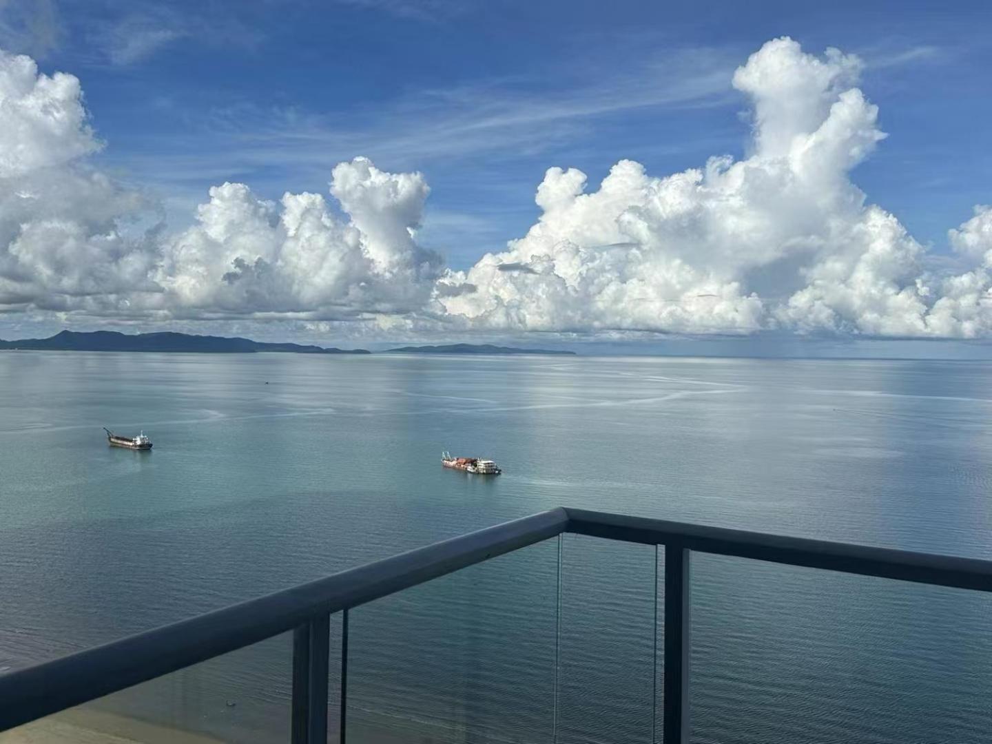 Copacabana Beach Jomtien 科帕卡巴纳海乔木提安海滩毗邻乔木提安夜市 ภายนอก รูปภาพ